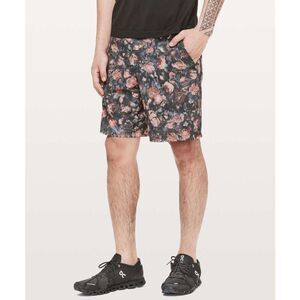 Lululemon Athletica Frosted Rose Multi Pace Breaker Short 9" Men's Size Medium